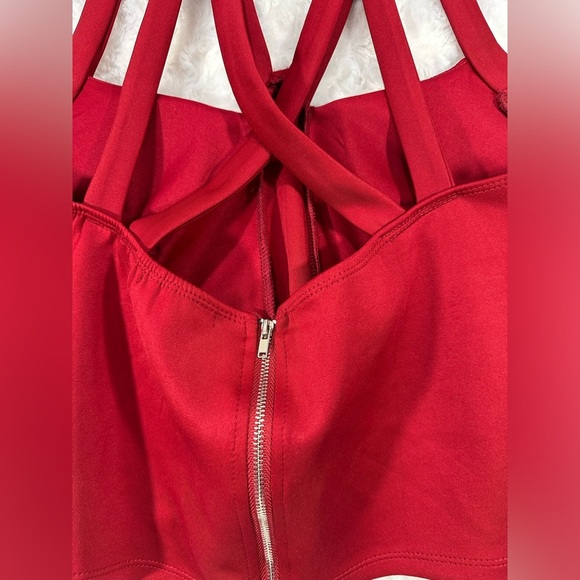Charlotte Russe Womens Juniors‎ Red Strappy Halter Crop Top - Picture 7 of 9